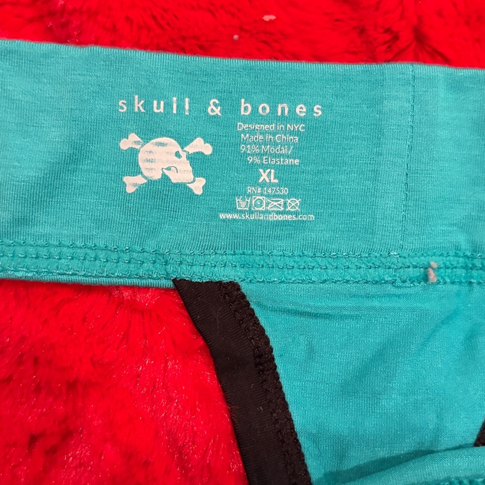 🆕 Skull & Bones Rainbow Crystal Thong Turquoise- XL (34-36” waist) - Picture 2 of 6